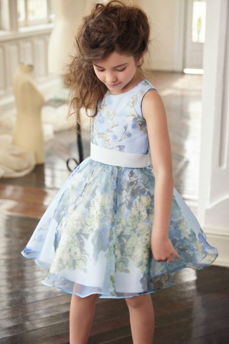 فستان بناتي رائع التصميم وبسيط وجميل - صور فستان بناتي رائع التصميم وبسيط وجميل