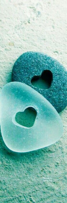 انت قلبك حجر اجمل نقش قلوب على الحجارة - صورة انت قلبك حجر اجمل نقش قلوب على الحجارة